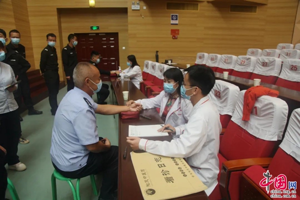 普洱工會送健康進基層 中醫(yī)養(yǎng)生知識講座與保健服務(wù)廣受歡迎